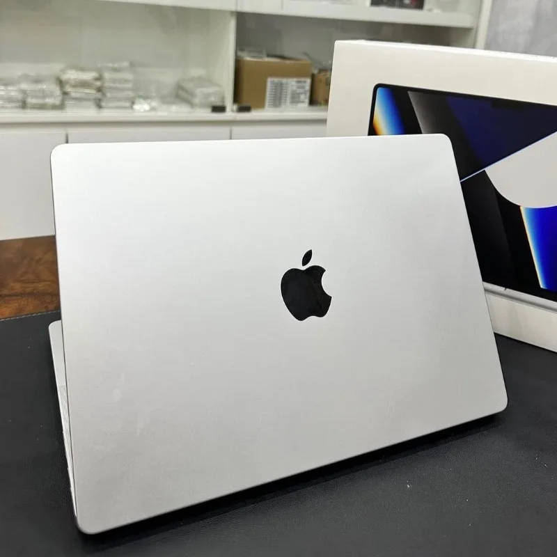 Apple MacBook Pro M1 Pro 14” (2021) – 512Go 16Ram  5