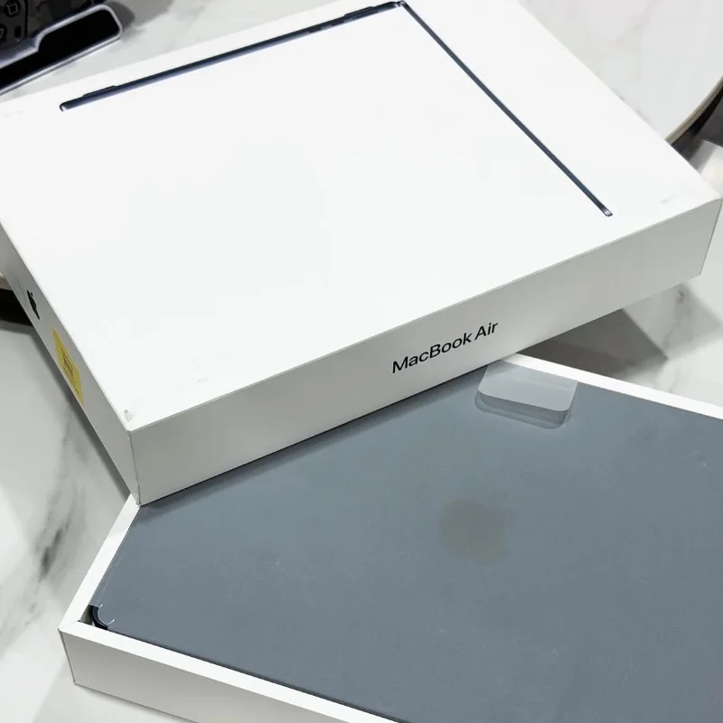 Apple MacBook Air 13” M5 (2026) – 512Go 16Ram  5