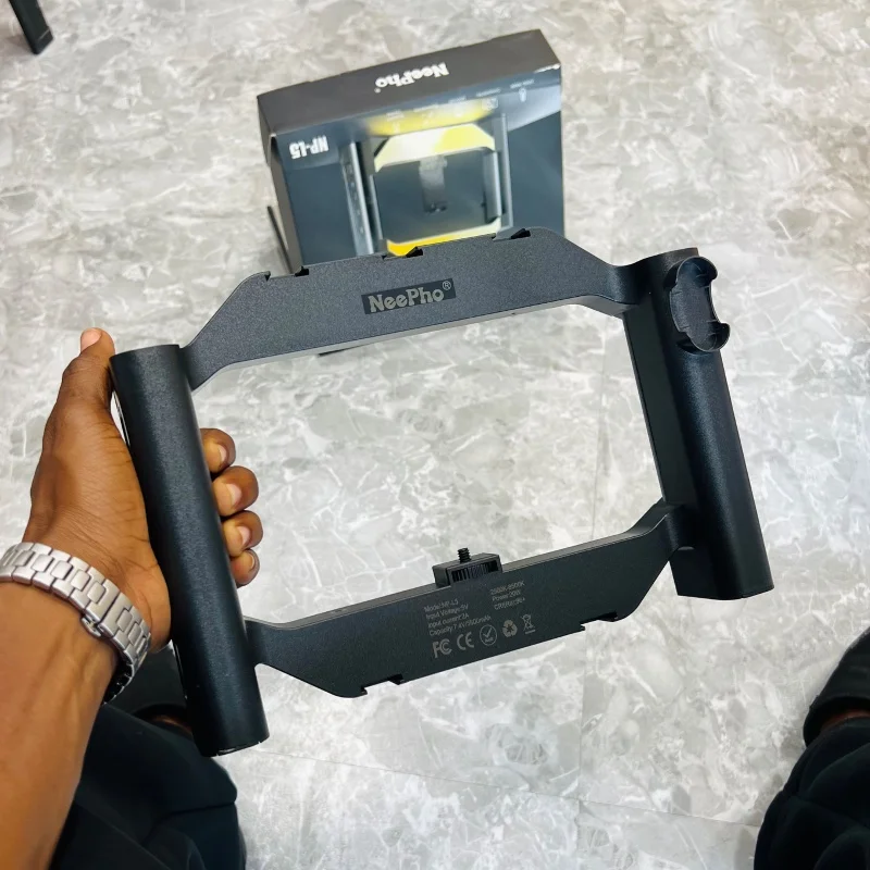 NeePho NP-L5 U-Rig – Stabilisateur 3