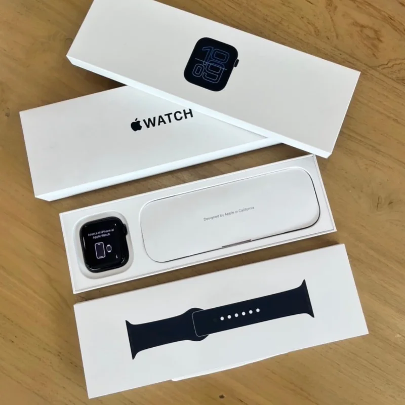 Apple Watch SE 3 - 44mm  3