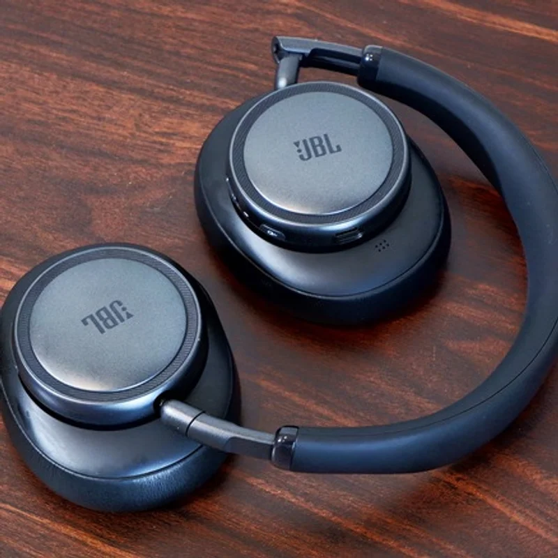 JBL Live 780NC – Casque Sans Fil à Réduction de Bruit 3