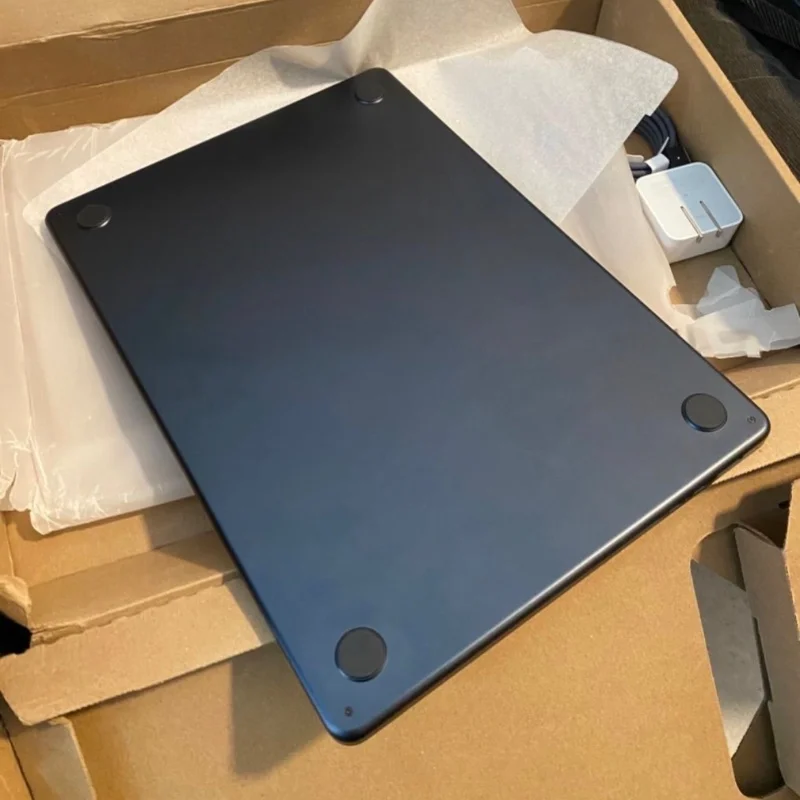 Apple MacBook Air M3 ( 15" ) - 1To 8ram  4