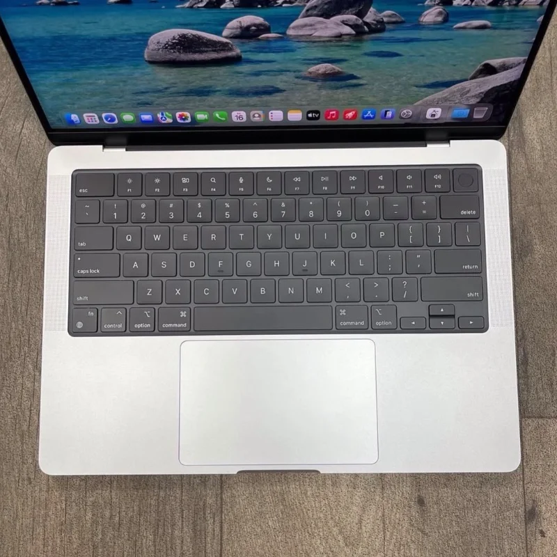Apple MacBook M2 Pro ( 14" ) - 512Go 16Ram  4