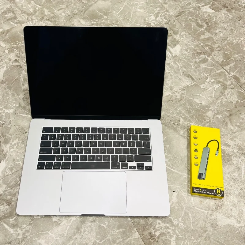 APPLE MACBOOK AIR M4 15” – 246Go 16Ram  6