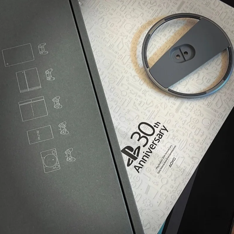 PlayStation 5 Slim Édition Numérique – 30e Anniversaire – 1 To 6