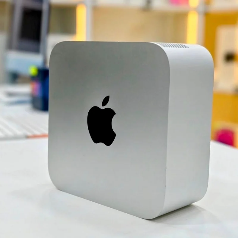 Apple Mac Studio M2 Max – 32 Go RAM | 512 Go SSD + Magic Keyboard & Magic Mouse