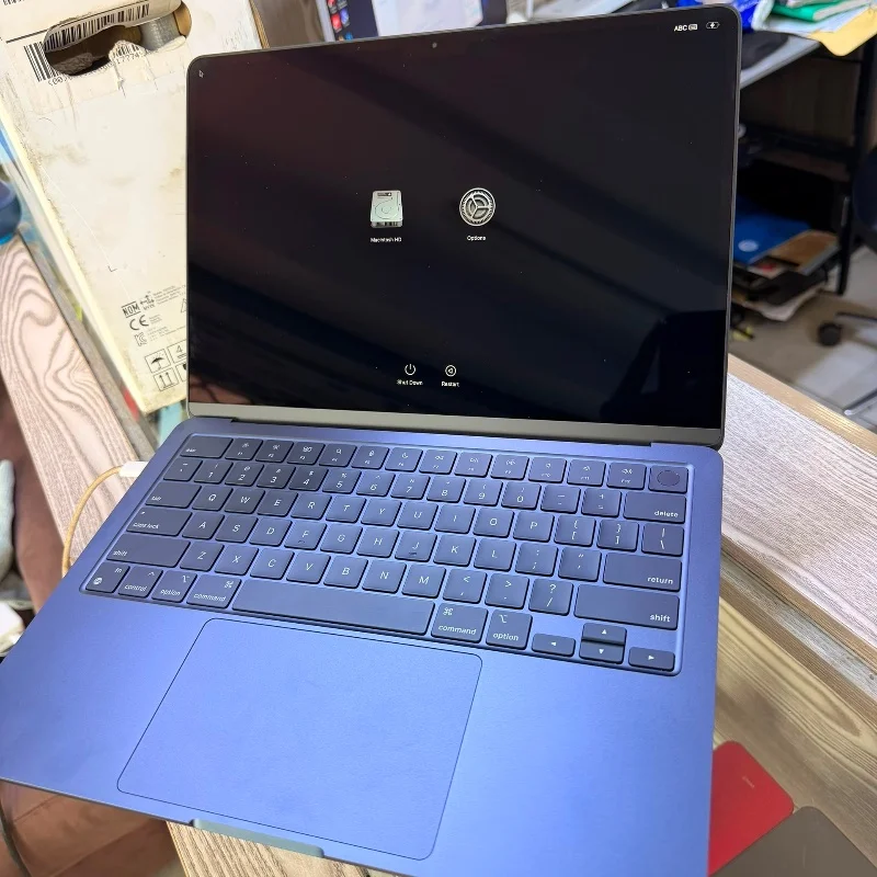 Apple MacBook Air M2 13” ( 256Go ) 5