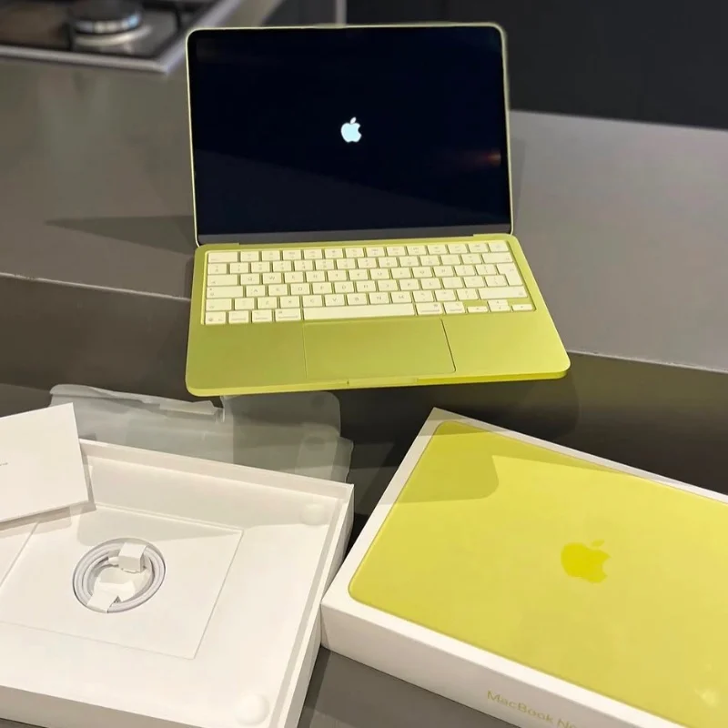 MACBOOK NEO – 512GO