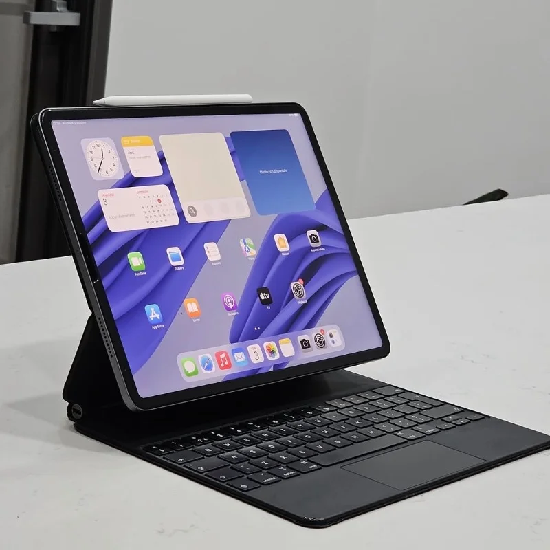Apple iPad Pro M5 – 13” ( Wifi - Cellulaire) 3