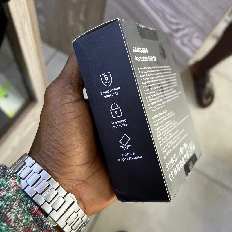 Samsung Portable SSD T9 – 1To  6