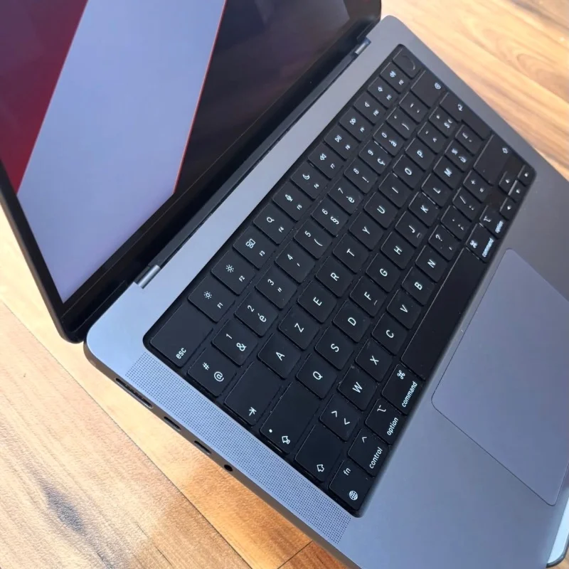 Apple MacBook Pro M1 (16")- 2To 32Ram  5