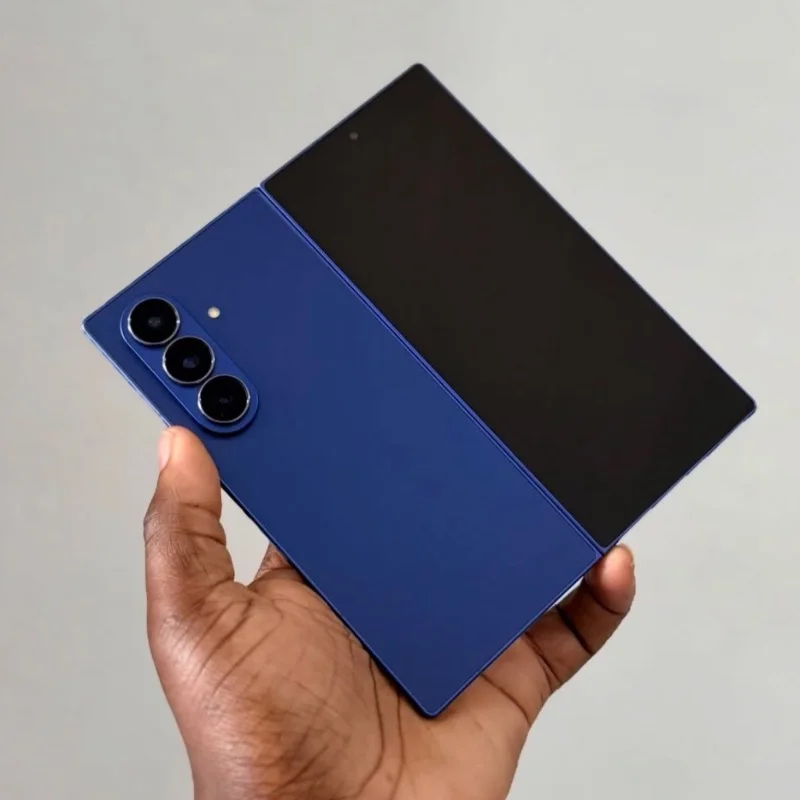 Samsung Galaxy Z Fold7 – 256Go 2