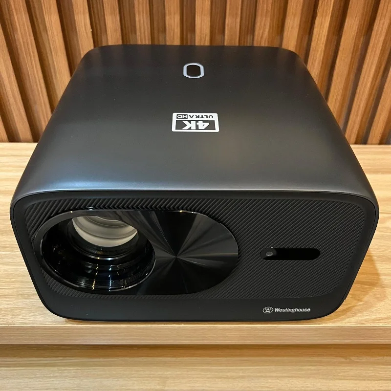 Westinghouse Cinéma Professionnel Ultra Haut de Gamme 4K UHD (200 Pouces) 6