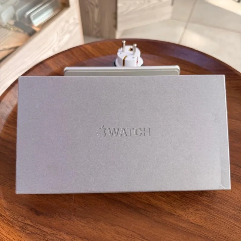 Apple Watch Ultra 2 - 49mm 6