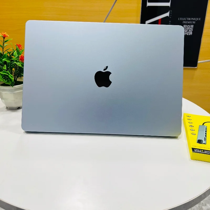 APPLE MACBOOK AIR M4 15” – 246Go 16Ram - photo 1
