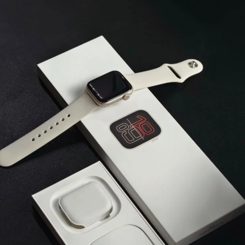Apple Watch SE 3 - 44mm  5