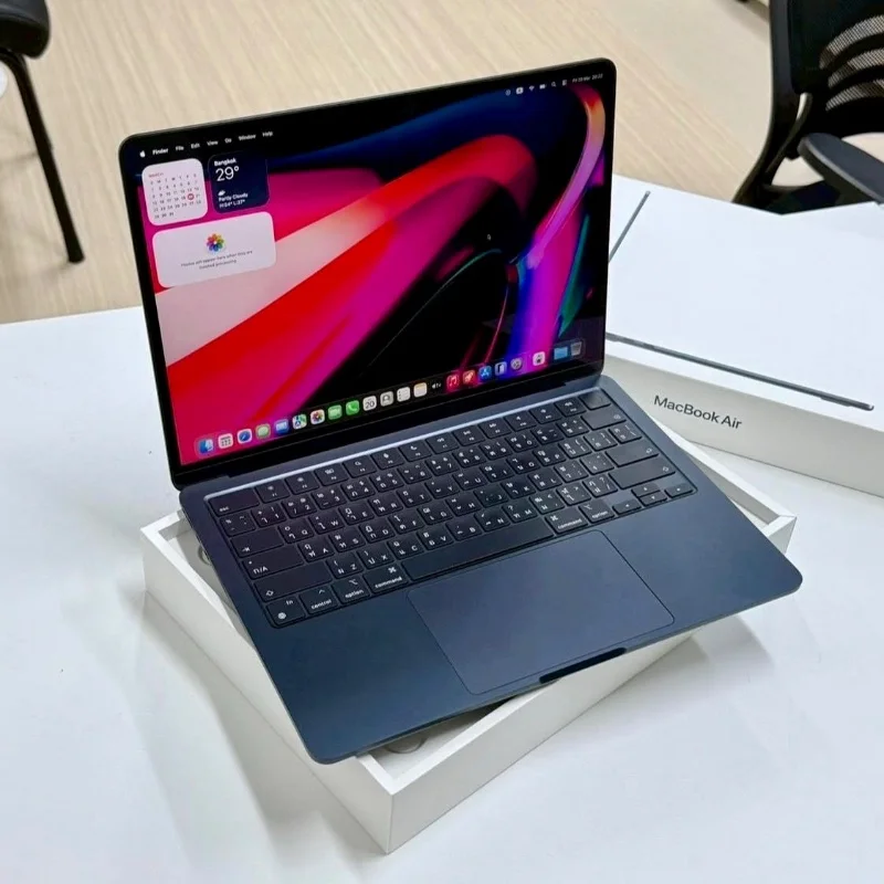 Apple MacBook Air M2 13” ( 256Go ) 4