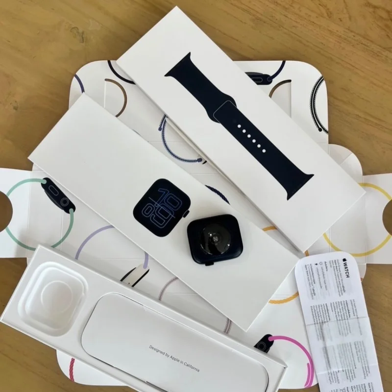 Apple Watch SE 3 - 44mm  4