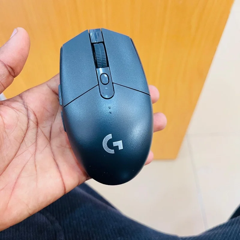 Logitech G304 – Souris Gaming Sans Fil 4