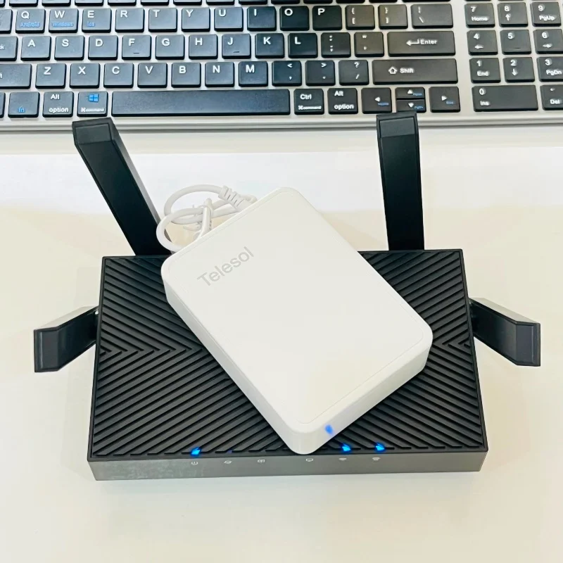 TELESOL TU10 UPS – Mini Onduleur Intelligent 10 000 mAh 3