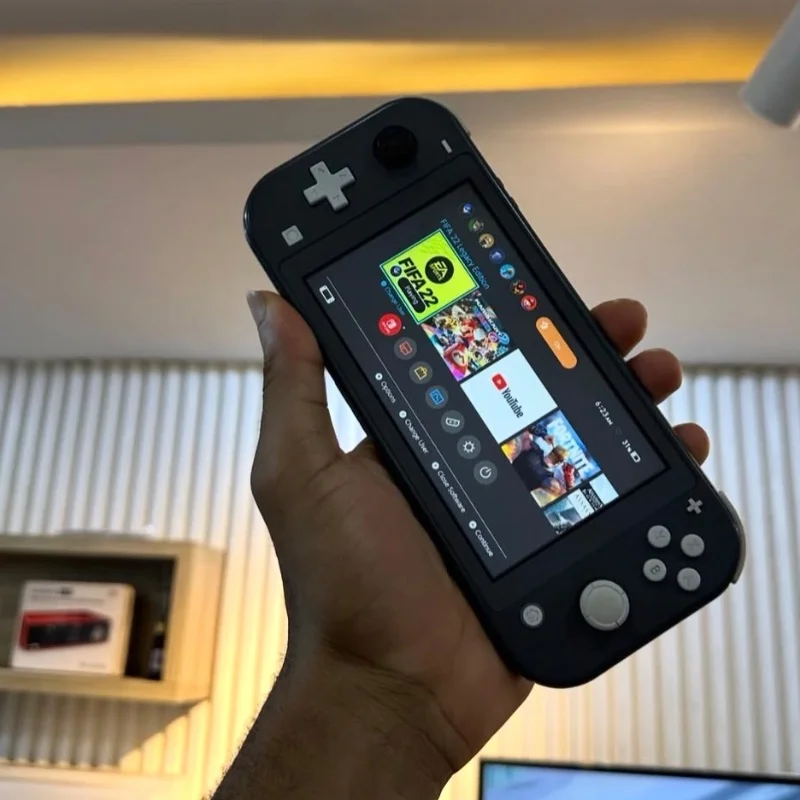 Nintendo Switch Lite – Console Portable 4
