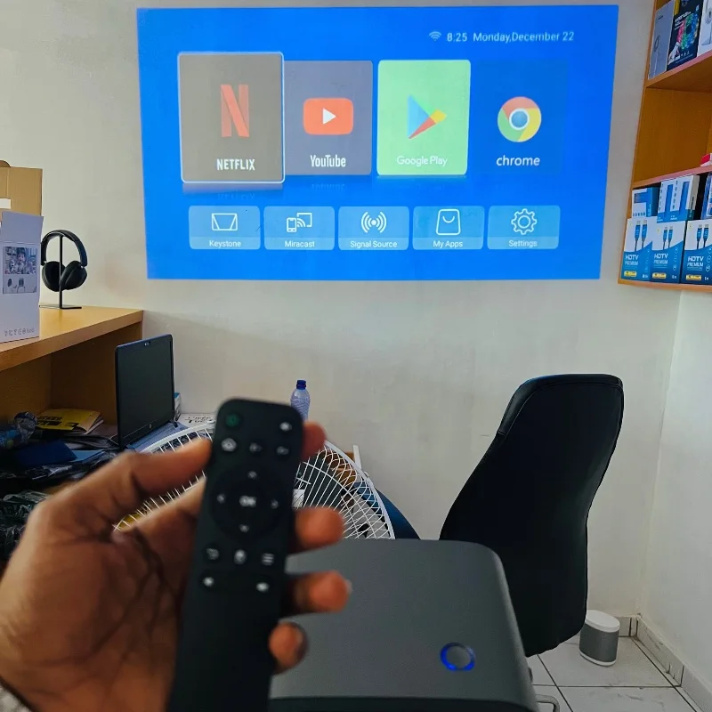 A10 – Projecteur Vidéo Intelligent 4K 4
